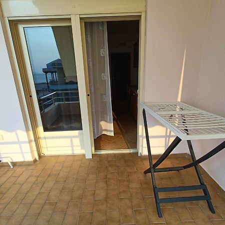 Alti Holiday Apartments One Bashkia e Orikumit Exteriör bild