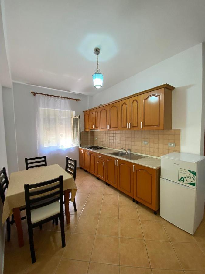 Alti Holiday Apartments One Bashkia e Orikumit Exteriör bild