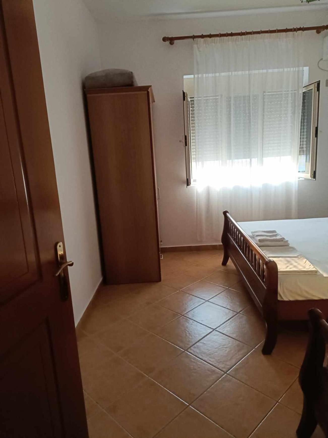 Alti Holiday Apartments One Bashkia e Orikumit Exteriör bild